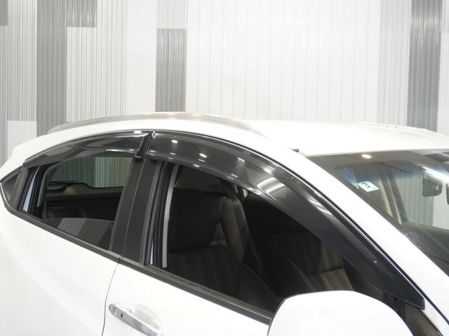 ヴェゼル ハイブリッドＺ・ホンダセンシング　ワンオーナー車　禁煙車　ギャザーズメモリーナビ　フルセグ　ＣＤ／ＤＶＤ　ミュージックラック　ホンダセンシング　ＬＥＤヘッドライト　ＥＴＣ　前後ドライブレコーダー　フロントヒーターシート　１７インチＡＷ（33枚目）