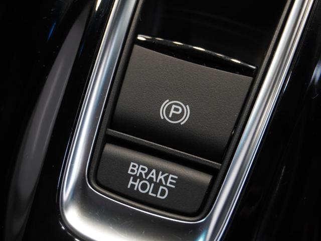 ヴェゼル ハイブリッドＺ・ホンダセンシング　ワンオーナー車　禁煙車　ギャザーズメモリーナビ　フルセグ　ＣＤ／ＤＶＤ　ミュージックラック　ホンダセンシング　ＬＥＤヘッドライト　ＥＴＣ　前後ドライブレコーダー　フロントヒーターシート　１７インチＡＷ（45枚目）