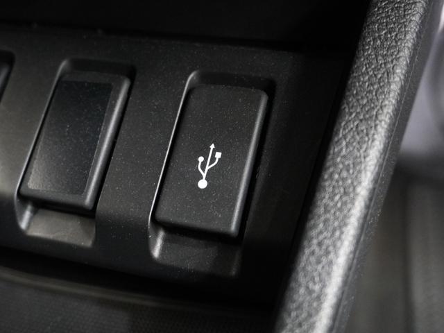 ヴェゼル ハイブリッドＺ・ホンダセンシング　ワンオーナー車　禁煙車　ギャザーズメモリーナビ　フルセグ　ＣＤ／ＤＶＤ　ミュージックラック　ホンダセンシング　ＬＥＤヘッドライト　ＥＴＣ　前後ドライブレコーダー　フロントヒーターシート　１７インチＡＷ（49枚目）