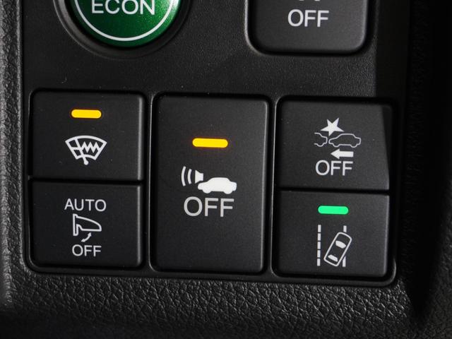 ヴェゼル ハイブリッドＺ・ホンダセンシング　ワンオーナー車　禁煙車　ギャザーズメモリーナビ　フルセグ　ＣＤ／ＤＶＤ　ミュージックラック　ホンダセンシング　ＬＥＤヘッドライト　ＥＴＣ　前後ドライブレコーダー　フロントヒーターシート　１７インチＡＷ（63枚目）