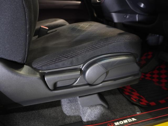 Ｎ－ＯＮＥ プレミアムツアラー・Ｌパッケージ　禁煙車　ギャザーズメモリーナビ　フルセグ　ＣＤ／ＤＶＤ　ミュージックラック　クルーズコントロール　ディスチャージヘッドライト　ＥＴＣ　パドルシフト　１５インチアルミＵ－Ｓｅｌｅｃｔ１年間走行無制限保証（19枚目）