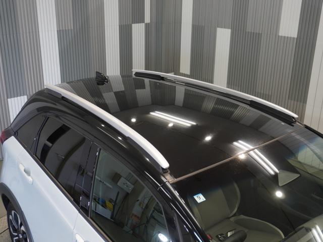 フィット ｅ：ＨＥＶクロスター　ワンオーナー車　禁煙車　８インチギャザーズメモリーナビ　フルセグ　ＣＤ／ＤＶＤ　ＵＳＢ　Ｂｌｕｅｔｏｏｔｈ　ホンダセンシング　ＬＥＤヘッドライト　ＥＴＣ　クルーズコントロール前後センサー１６インチＡＷ（10枚目）