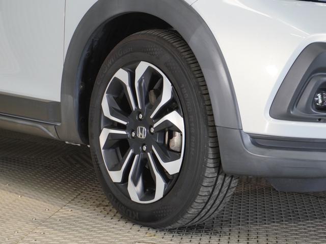 フィット ｅ：ＨＥＶクロスター　ワンオーナー車　禁煙車　８インチギャザーズメモリーナビ　フルセグ　ＣＤ／ＤＶＤ　ＵＳＢ　Ｂｌｕｅｔｏｏｔｈ　ホンダセンシング　ＬＥＤヘッドライト　ＥＴＣ　クルーズコントロール前後センサー１６インチＡＷ（20枚目）