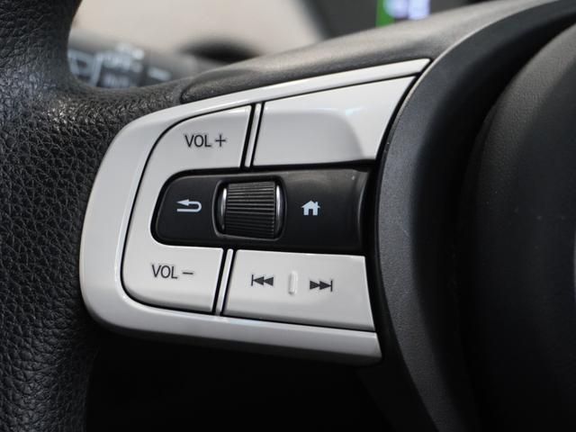 フィット ｅ：ＨＥＶクロスター　ワンオーナー車　禁煙車　８インチギャザーズメモリーナビ　フルセグ　ＣＤ／ＤＶＤ　ＵＳＢ　Ｂｌｕｅｔｏｏｔｈ　ホンダセンシング　ＬＥＤヘッドライト　ＥＴＣ　クルーズコントロール前後センサー１６インチＡＷ（48枚目）