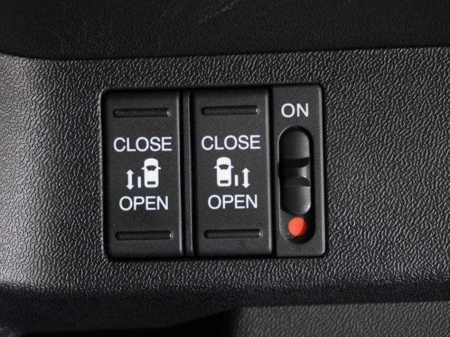 ステップワゴンスパーダ スパーダ・クールスピリットホンダセンシング　ワンオーナー車　禁煙車　１０インチギャザーズメモリーナビ　フルセグ　ＣＤ／ＤＶＤ　ミュージックラック　ホンダセンシング　ＬＥＤヘッドライト　ＥＴＣ　前後ドライブレコーダー　フロントヒーターシート（5枚目）