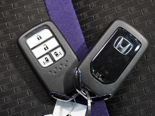 ステップワゴンスパーダ スパーダ・クールスピリットホンダセンシング　ワンオーナー車　禁煙車　１０インチギャザーズメモリーナビ　フルセグ　ＣＤ／ＤＶＤ　ミュージックラック　ホンダセンシング　ＬＥＤヘッドライト　ＥＴＣ　前後ドライブレコーダー　フロントヒーターシート（42枚目）