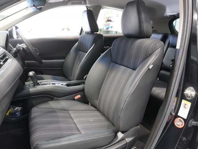 ヴェゼル Ｓ　ワンオーナー車　禁煙車　いまコレ＋　カロッツェリアメモリーナビ　フルセグ　ＣＤ／ＤＶＤ　Ｂｌｕｅｔｏｏｔｈ　クルーズコントロール　ＬＥＤヘッドライトＥＴＣフロントヒーターシート１７インチアルミホイール（14枚目）