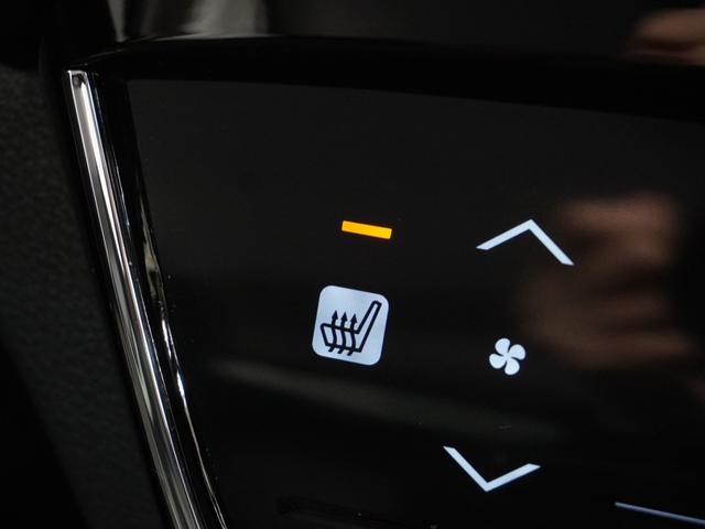 ヴェゼル Ｓ　ワンオーナー車　禁煙車　いまコレ＋　カロッツェリアメモリーナビ　フルセグ　ＣＤ／ＤＶＤ　Ｂｌｕｅｔｏｏｔｈ　クルーズコントロール　ＬＥＤヘッドライトＥＴＣフロントヒーターシート１７インチアルミホイール（17枚目）