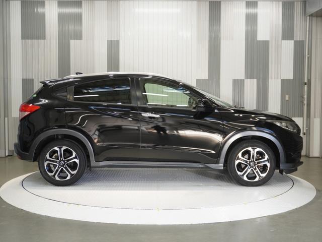 ヴェゼル Ｓ　ワンオーナー車　禁煙車　いまコレ＋　カロッツェリアメモリーナビ　フルセグ　ＣＤ／ＤＶＤ　Ｂｌｕｅｔｏｏｔｈ　クルーズコントロール　ＬＥＤヘッドライトＥＴＣフロントヒーターシート１７インチアルミホイール（27枚目）