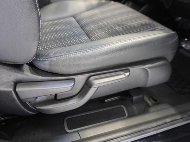 ヴェゼル Ｓ　ワンオーナー車　禁煙車　いまコレ＋　カロッツェリアメモリーナビ　フルセグ　ＣＤ／ＤＶＤ　Ｂｌｕｅｔｏｏｔｈ　クルーズコントロール　ＬＥＤヘッドライトＥＴＣフロントヒーターシート１７インチアルミホイール（55枚目）