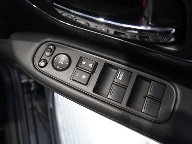 ヴェゼル Ｓ　ワンオーナー車　禁煙車　いまコレ＋　カロッツェリアメモリーナビ　フルセグ　ＣＤ／ＤＶＤ　Ｂｌｕｅｔｏｏｔｈ　クルーズコントロール　ＬＥＤヘッドライトＥＴＣフロントヒーターシート１７インチアルミホイール（56枚目）