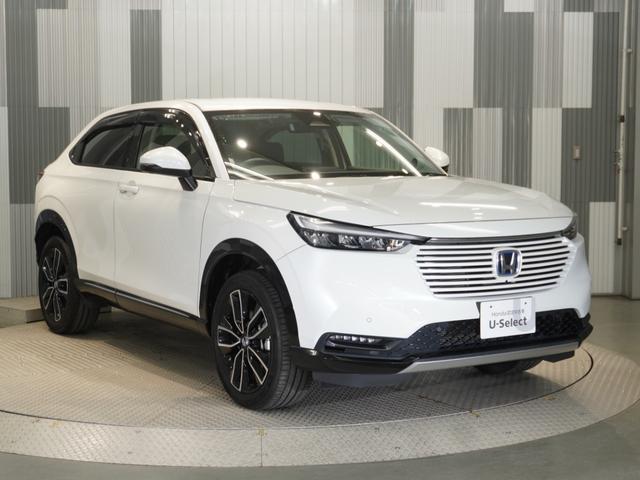 ヴェゼル ｅ：ＨＥＶＺ　ワンオーナー車　禁煙車　ホンダコネクテッドディスプレイナビ　フルセグ　Ｂｌｕｅｔｏｏｔｈ　スマホ連携　ＬＥＤヘッドライト　ＥＴＣ前後ドライブレコーダー前後センサー　１８インチアルミホイールパドルシフト（7枚目）