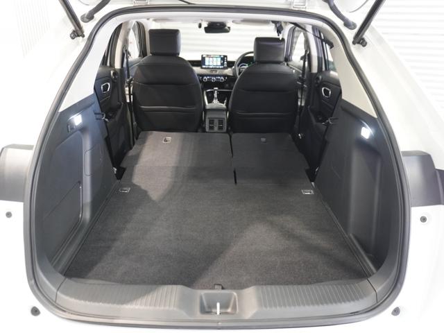 ヴェゼル ｅ：ＨＥＶＺ　ワンオーナー車　禁煙車　ホンダコネクテッドディスプレイナビ　フルセグ　Ｂｌｕｅｔｏｏｔｈ　スマホ連携　ＬＥＤヘッドライト　ＥＴＣ前後ドライブレコーダー前後センサー　１８インチアルミホイールパドルシフト（16枚目）