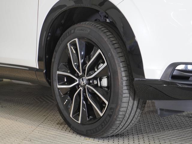 ヴェゼル ｅ：ＨＥＶＺ　ワンオーナー車　禁煙車　ホンダコネクテッドディスプレイナビ　フルセグ　Ｂｌｕｅｔｏｏｔｈ　スマホ連携　ＬＥＤヘッドライト　ＥＴＣ前後ドライブレコーダー前後センサー　１８インチアルミホイールパドルシフト（20枚目）