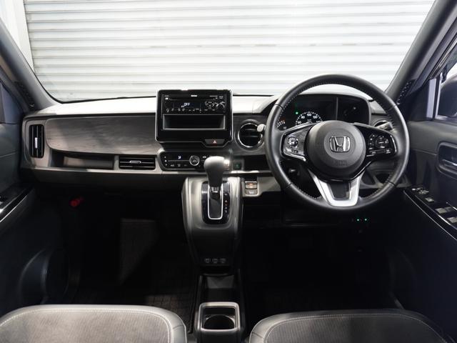 N-ONE プレミアム ワンオーナー 禁煙車 ギャザーズCDチューナー ホンダセンシング LEDヘッドライト フォグランプ フロントヒーターシート サイド・カーテンエアバック クルーズコントロール 本革巻きステアリング(12枚目)