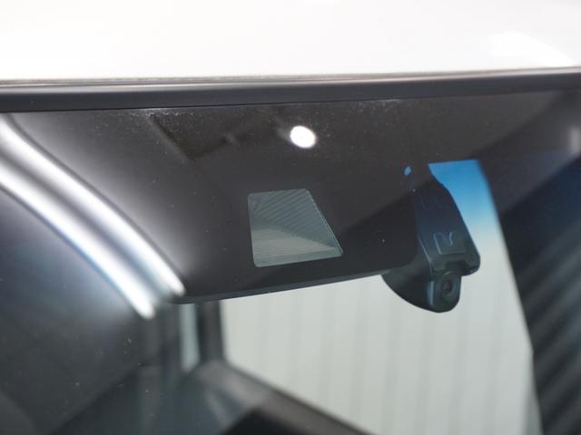 Ｎ－ＢＯＸカスタム Ｇ・Ｌホンダセンシング　ワンオーナー車　禁煙車　ギャザーズメモリーナビ　フルセグ　ＣＤ／ＤＶＤ　ミュージックラック　ホンダセンシング　ＬＥＤヘッドライト　ＥＴＣ　ドライブレコーダー　フロントヒーターシート　サイドエアバック（12枚目）