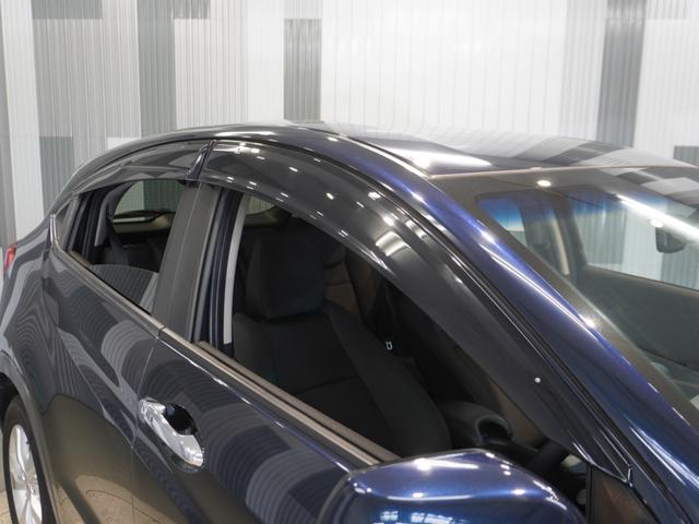 ヴェゼル Ｘ・ホンダセンシング　ワンオーナー車　禁煙車　ギャザーズメモリーナビ　フルセグ　ＣＤ／ＤＶＤ　ミュージックラック　ホンダセンシング　ＬＥＤヘッドライト　ＥＴＣ　クルーズコントロール　１６インチアルミホイール　Ｒカメ　ＡＢＳ（31枚目）