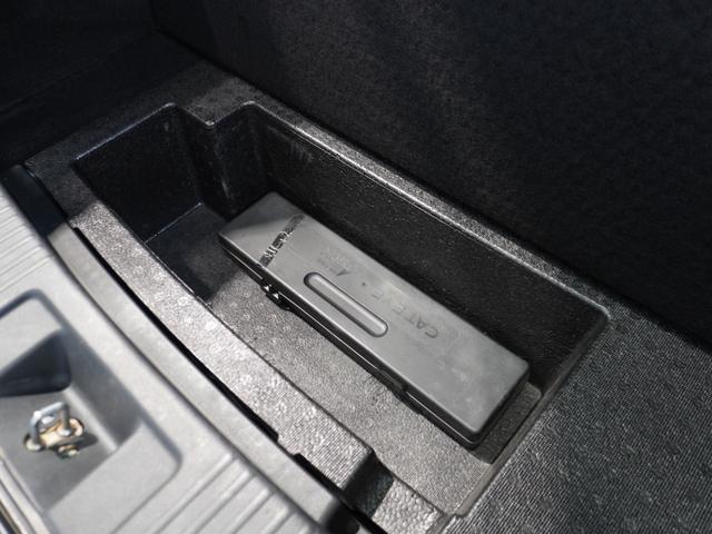 ヴェゼル Ｘ・ホンダセンシング　ワンオーナー車　禁煙車　ギャザーズメモリーナビ　フルセグ　ＣＤ／ＤＶＤ　ミュージックラック　ホンダセンシング　ＬＥＤヘッドライト　ＥＴＣ　クルーズコントロール　１６インチアルミホイール　Ｒカメ　ＡＢＳ（58枚目）