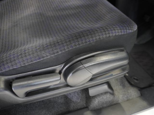 Ｎ－ＯＮＥ Ｇ・ローダウン　当社下取り車　禁煙車　ギャザーズメモリーナビ　フルセグ　　ＣＤ／ＤＶＤ　ミュージックラック　安心パッケージ　ディスチャージヘッドライト　ＥＴＣ　オートエアコン　１４インチアルミホイール　ローダウン（19枚目）