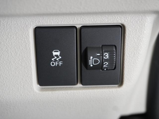 Ｎ－ＢＯＸ ベースグレード　当社デモカー　禁煙車　９インチギャザーズメモリーナビ　フルセグ　ＣＤ／ＤＶＤ　ミュージックラック　ホンダセンシング　ＬＥＤヘッドライト　ＥＴＣ　ドライブレコーダー　フロントヒーターシート　前後センサー（53枚目）