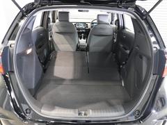 �ڥȥ�󥯥��롼�����۸��ʤ������ݤ��ƥȥ�󥯥롼��ȤĤʤ���Ĺ��ʪ�μ�Ǽ���ǽ�ˤ���ȥ�󥯥��롼�����������Ƥ��ޤ��� 5