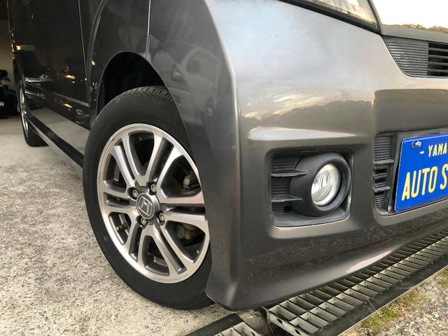 Ｎ－ＢＯＸカスタム Ｇ　検査２年付き／プッシュスタート／アイドリングストップ／スマートキー／ＨＩＤ／両側スライドドア／ウィンカーミラー／ＣＤ・ＵＳＢ・ＡＵＸ／プライバシーガラス（5枚目）