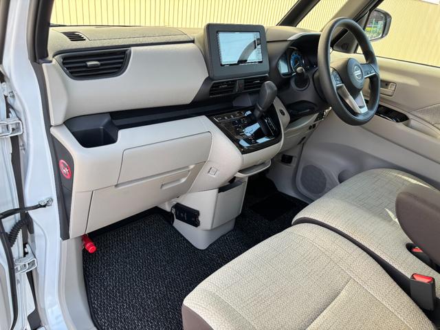 ルークス Ｘ　オートライト・全周囲カメラ・スマートキー・左側電動スライドドア・盗難防止システム・衝突被害軽減システム・ＡＢＳ・ＥＳＣ・フルセグ社外ナビ・ドラレコ・ＥＴＣ・Ｂｌｕｅｔｏｏｔｈ・プッシュスタート（35枚目）