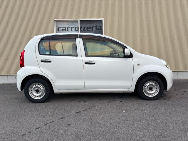 パッソ X Vパッケージ フルセグ社外ナビ・ETC・禁煙車・パワーウインドウ・パワステ・エアコン・ABS・エアバッグ(7枚目)