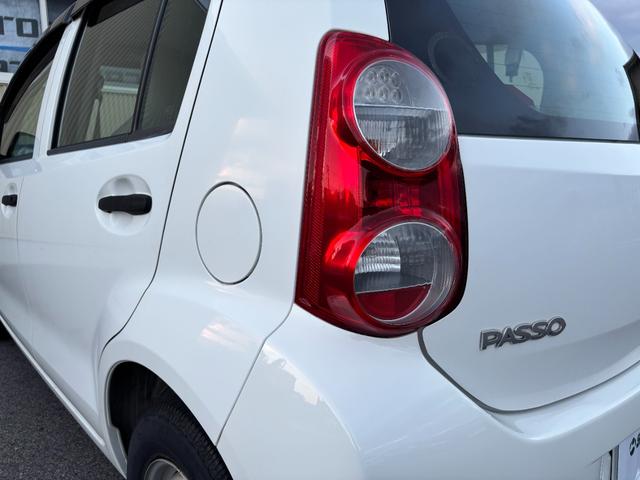 パッソ X Vパッケージ フルセグ社外ナビ・ETC・禁煙車・パワーウインドウ・パワステ・エアコン・ABS・エアバッグ(13枚目)