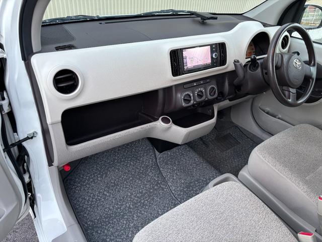 パッソ X Vパッケージ フルセグ社外ナビ・ETC・禁煙車・パワーウインドウ・パワステ・エアコン・ABS・エアバッグ(28枚目)