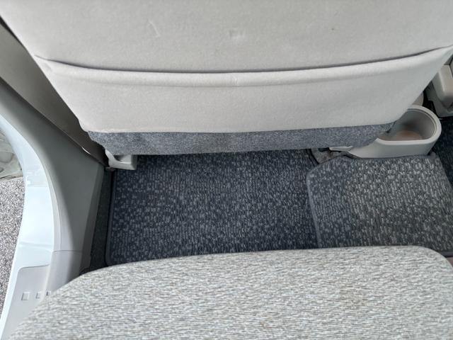 パッソ X Vパッケージ フルセグ社外ナビ・ETC・禁煙車・パワーウインドウ・パワステ・エアコン・ABS・エアバッグ(37枚目)