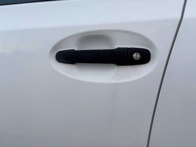 パッソ X Vパッケージ フルセグ社外ナビ・ETC・禁煙車・パワーウインドウ・パワステ・エアコン・ABS・エアバッグ(66枚目)