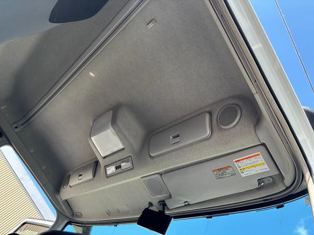 スーパーグレート 重機回送車（大型）クレーン付き　セルフ４段ダダノ製クレーン２．９３ｔ吊り・ラジコン付き・フジタボディ・ハイジャッキ・ウインチ付き・２デフ・木床・手動あゆみ・積載１１．８ｔ・ワンオーナー・フルセグＴＶ・ナビ・ＤＶＤ／ＣＤ・ＥＴＣ付き（29枚目）