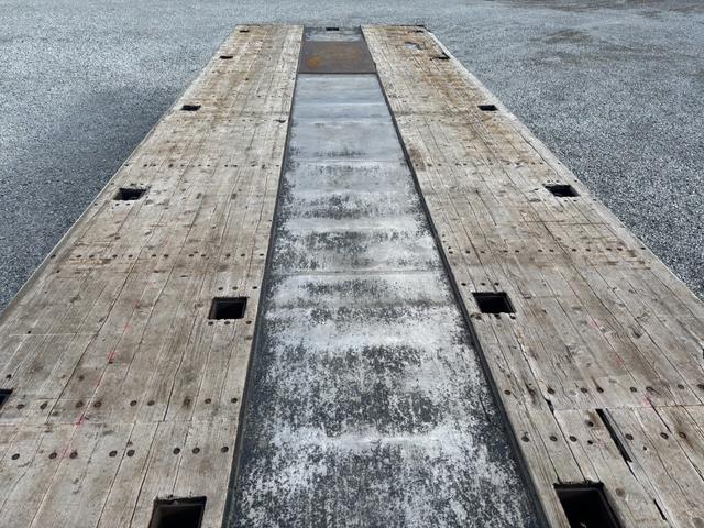 スーパーグレート 重機回送車（大型）クレーン付き　セルフ４段ダダノ製クレーン２．９３ｔ吊り・ラジコン付き・フジタボディ・ハイジャッキ・ウインチ付き・２デフ・木床・手動あゆみ・積載１１．８ｔ・ワンオーナー・フルセグＴＶ・ナビ・ＤＶＤ／ＣＤ・ＥＴＣ付き（56枚目）