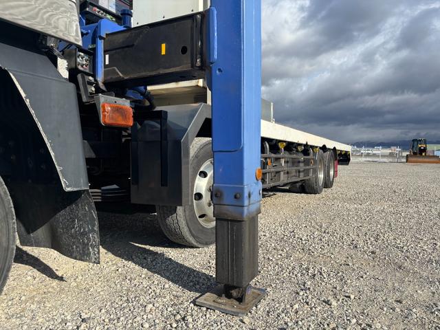 スーパーグレート 重機回送車（大型）クレーン付き　セルフ４段ダダノ製クレーン２．９３ｔ吊り・ラジコン付き・フジタボディ・ハイジャッキ・ウインチ付き・２デフ・木床・手動あゆみ・積載１１．８ｔ・ワンオーナー・フルセグＴＶ・ナビ・ＤＶＤ／ＣＤ・ＥＴＣ付き（67枚目）