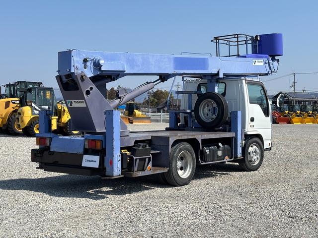 エルフトラック 　高所作業車・タダノ製ＡＴ－１７０－１－４１０１２　１７ｍ仕様　走行５４，１００ｋｍ　５，７４１時間　作業半径１２．８ｍ　バケット積載荷重２００ｋｇ又は２名（7枚目）
