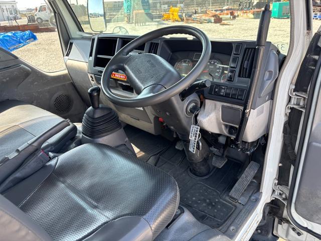 エルフトラック 　高所作業車・タダノ製ＡＴ－１７０－１－４１０１２　１７ｍ仕様　走行５４，１００ｋｍ　５，７４１時間　作業半径１２．８ｍ　バケット積載荷重２００ｋｇ又は２名（9枚目）