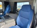 トラクターヘッド 3軸2デフ 8速MT 520馬力 2軸カプラー型式CD-2000(カプラーオフセット175mm)第5輪荷重18トン ワンオーナー 大型牽引車 社外ナビ ETC(34枚目)
