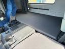 トラクターヘッド 3軸2デフ 8速MT 520馬力 2軸カプラー型式CD-2000(カプラーオフセット175mm)第5輪荷重18トン ワンオーナー 大型牽引車 社外ナビ ETC(37枚目)