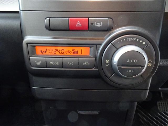 ピクシススペース Ｘ　スマ－トキ－　電動格納ミラ－　ＥＴＣ　パナソニック製フルセグナビ　新品タイヤ４本　オ－トエアコン　アイドリングストップ（32枚目）