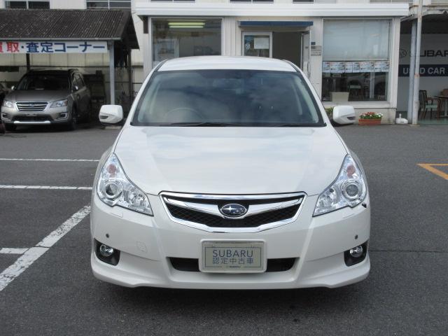 Subaru Legacy Touring Wagon 2 5i L Package 09 White M Km Details Japanese Used Cars Goo Net Exchange