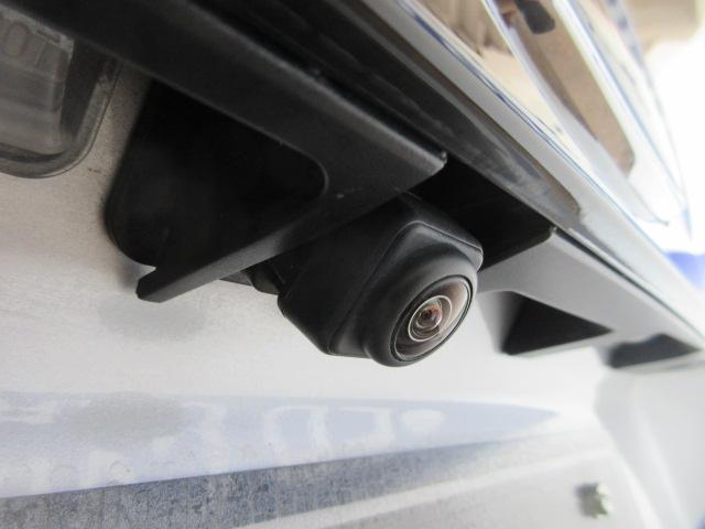 フォレスター Ｘ－ＢＲＥＡＫ　ＥｙｅＳｉｇｈｔ搭載車　ＳＤ地デジナビ　バックカメラ　サイドカメラ　フロントカメラ　ＳＲＨ　ＡＶＨ　ＶＤＣ　Ｘ－ＭＯＤＥ　フォグランプ　リヤビークルディデクション　パドルシフト　オートライト　スペアタイヤ　　ステアリングヒーター（13枚目）