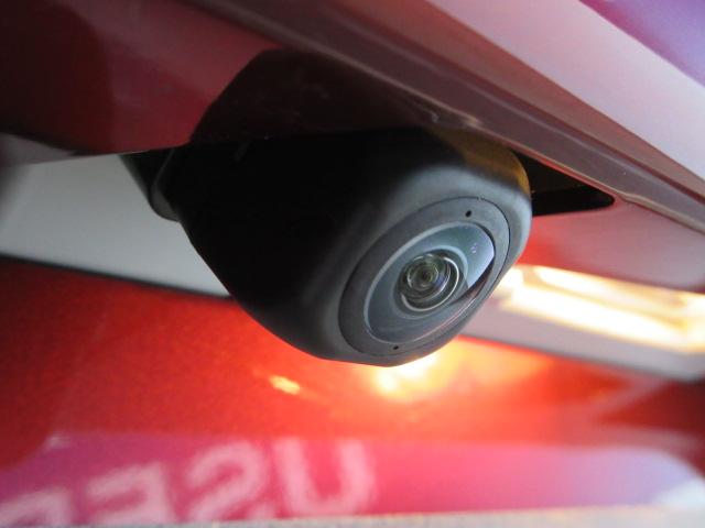 バックカメラ装備　バックされる際は、人や障害物などしっかりとモニターに映し出されるので、安心です。