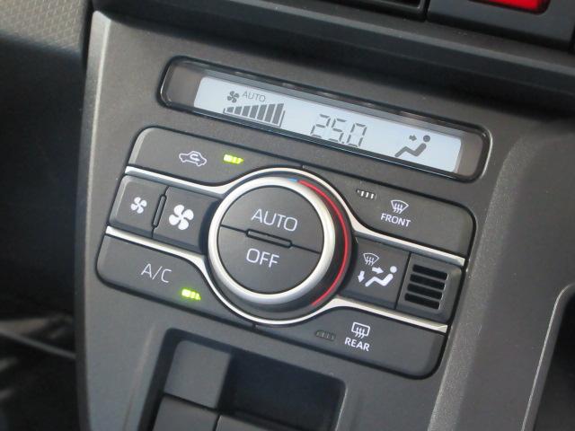 オートエアコン　　　温度設定が可能ですので、いつも車内は快適です。