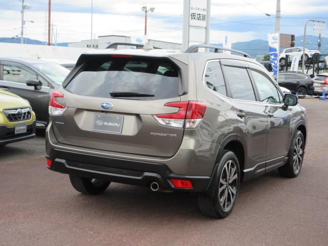 フォレスター プレミアム アイサイト 地デジナビ ETC バックカメラ サイドカメラ SRH AVH VDC X-MODE LEDヘッドライト フォグランプ リヤビークルディデクション パドルシフト オートライト スペアタイヤ ステアリングヒーター アイドリングストップ(24枚目)