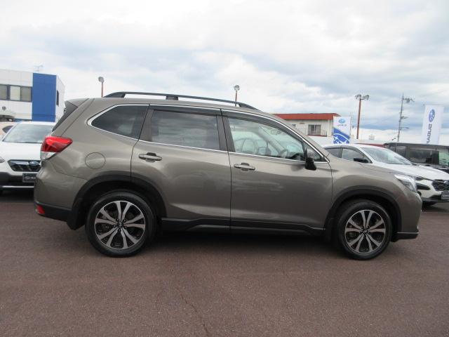 フォレスター プレミアム アイサイト 地デジナビ ETC バックカメラ サイドカメラ SRH AVH VDC X-MODE LEDヘッドライト フォグランプ リヤビークルディデクション パドルシフト オートライト スペアタイヤ ステアリングヒーター アイドリングストップ(25枚目)