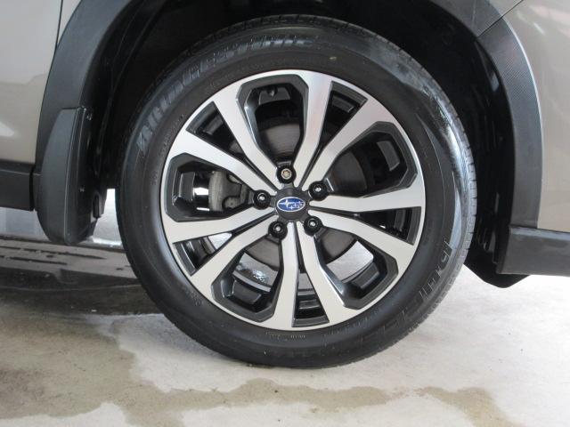 フォレスター プレミアム アイサイト 地デジナビ ETC バックカメラ サイドカメラ SRH AVH VDC X-MODE LEDヘッドライト フォグランプ リヤビークルディデクション パドルシフト オートライト スペアタイヤ ステアリングヒーター アイドリングストップ(27枚目)