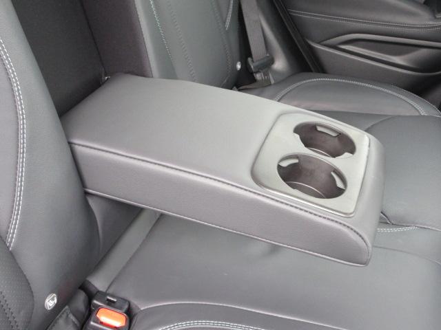 フォレスター プレミアム アイサイト 地デジナビ ETC バックカメラ サイドカメラ SRH AVH VDC X-MODE LEDヘッドライト フォグランプ リヤビークルディデクション パドルシフト オートライト スペアタイヤ ステアリングヒーター アイドリングストップ(42枚目)