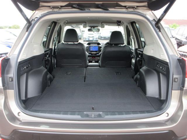 フォレスター プレミアム アイサイト 地デジナビ ETC バックカメラ サイドカメラ SRH AVH VDC X-MODE LEDヘッドライト フォグランプ リヤビークルディデクション パドルシフト オートライト スペアタイヤ ステアリングヒーター アイドリングストップ(49枚目)