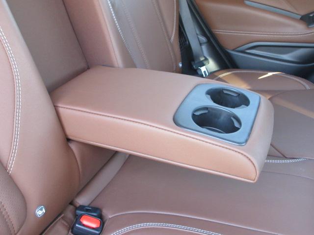 フォレスター Advance アイサイト 地デジナビ ETC バックカメラ サイドカメラ フロントカメラ AVH VDC X-MODE LEDヘッドライト フォグランプ リヤビークルディデクション ドライバーズモニタリングシステム パドルシフト(35枚目)